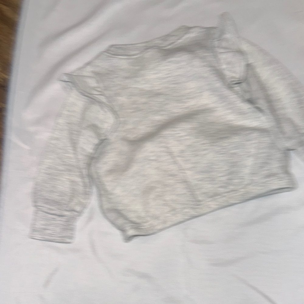3/$16!!Carter's Cozy Light Gray Sweatshirt - Picture 3 of 3
